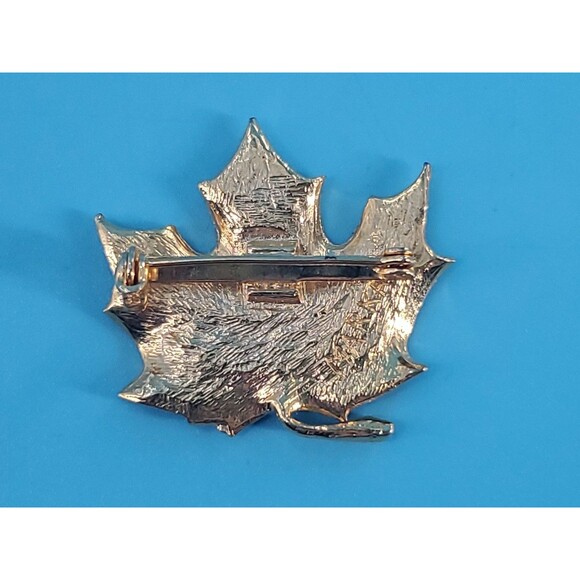 Gold Tone Canada Lapel Pin  Maple Leaf Brooch - Picture 4 of 5